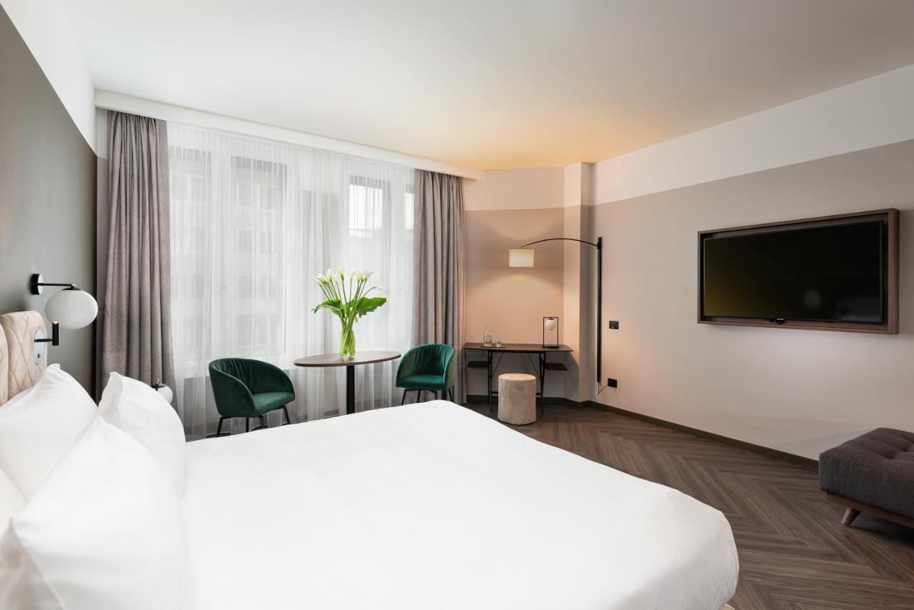 Superior Double or Twin Room,1209419653:JPEG