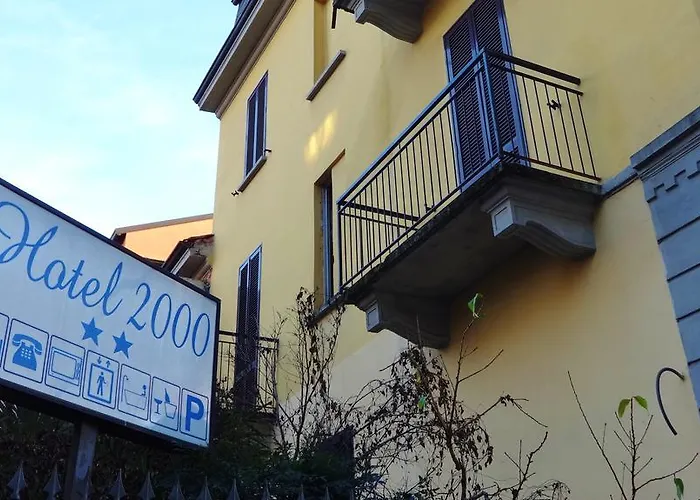 Hotel2000